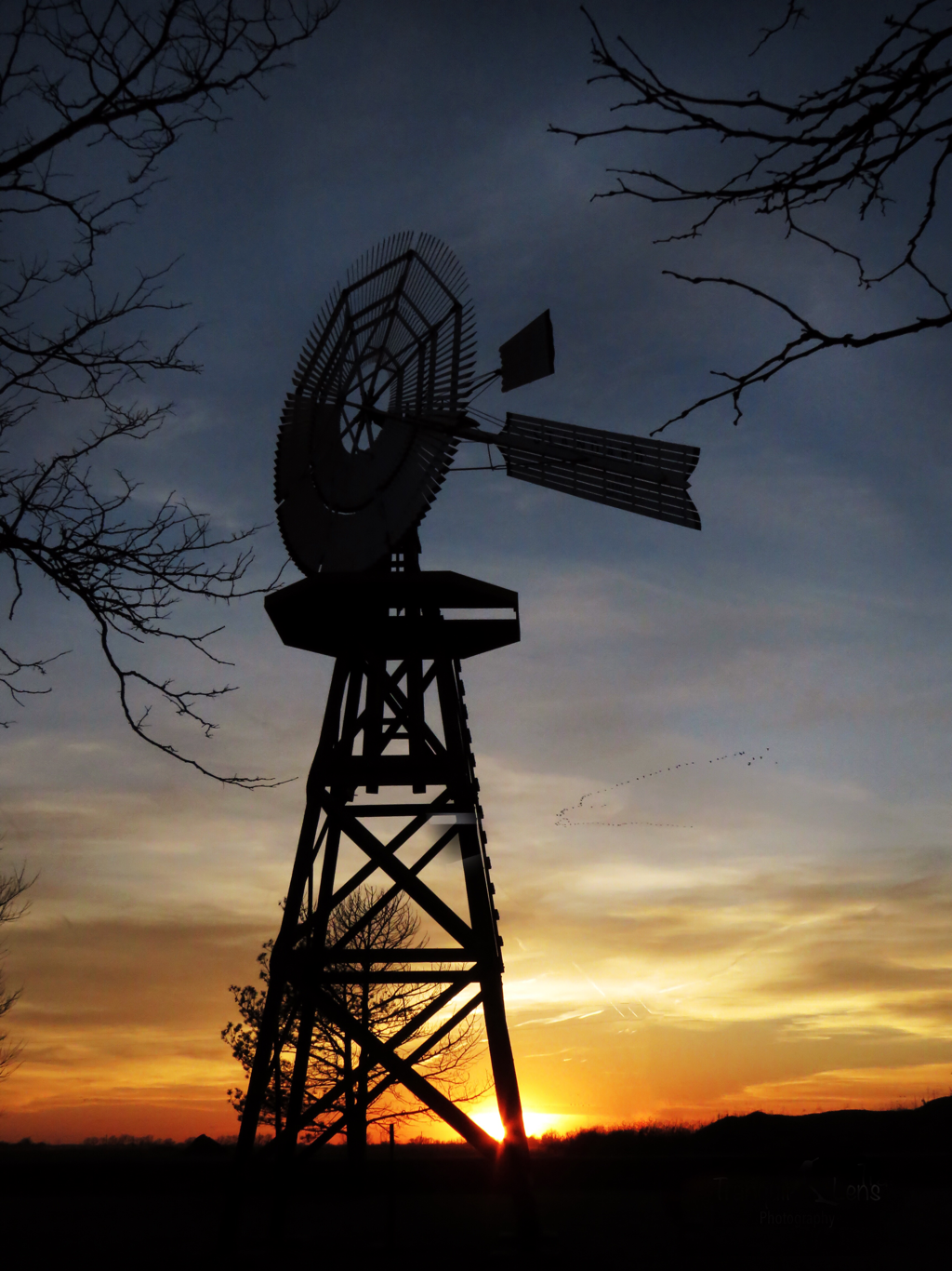 Picture of windmill at sunset